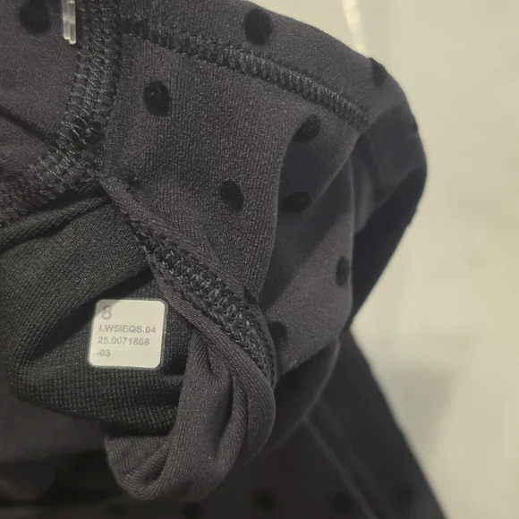 NWOT Lululemon POLKA FLOCK Align Leggings Size 8 Polka Dot 28" Nulu - Picture 4 of 6